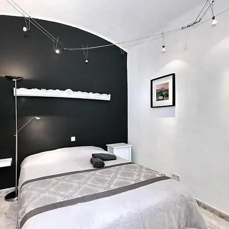 Casa Nou 2 & Boutique * Girona